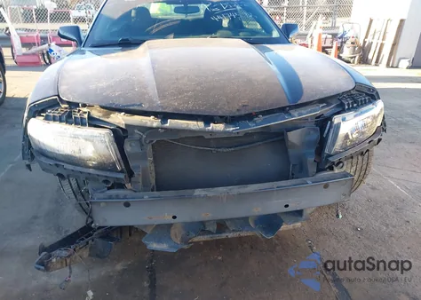 2014 Chevrolet Camaro 2Ls из США, поврежденный, VIN 2G1FA1E38E9235624